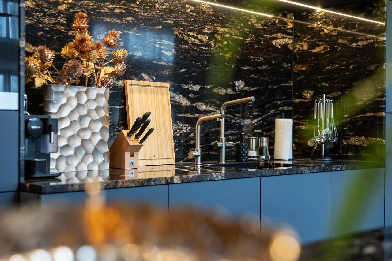 Prime - Luxus Loft Mit Whirlpool, Sauna, Klima Und Parken 뮌헨 아파트